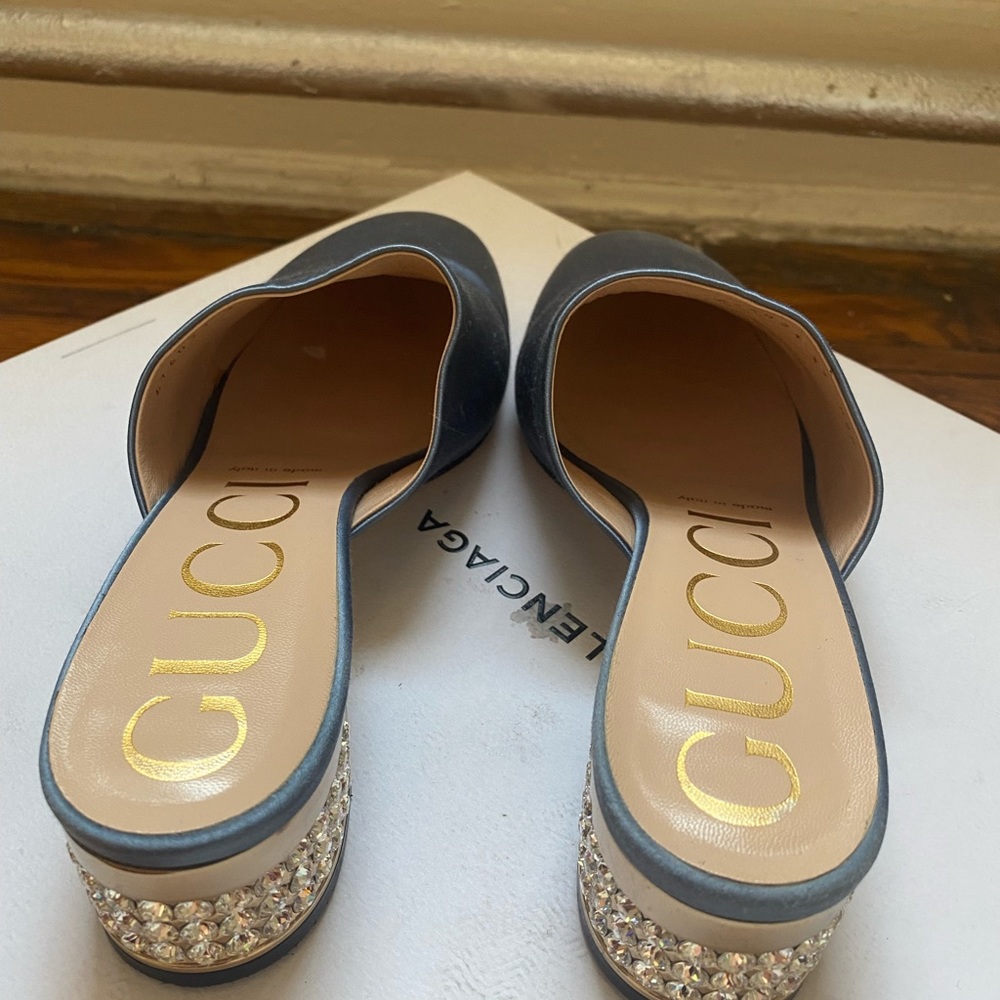 GUCCI Closed Toe Blue Satin Mules w Chrystal Heels, size 7 - Picture 3 of 9